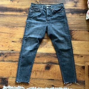 Levi’s Wedgie Skinny gray jeans W 30 raw hem ankle jeans EUC